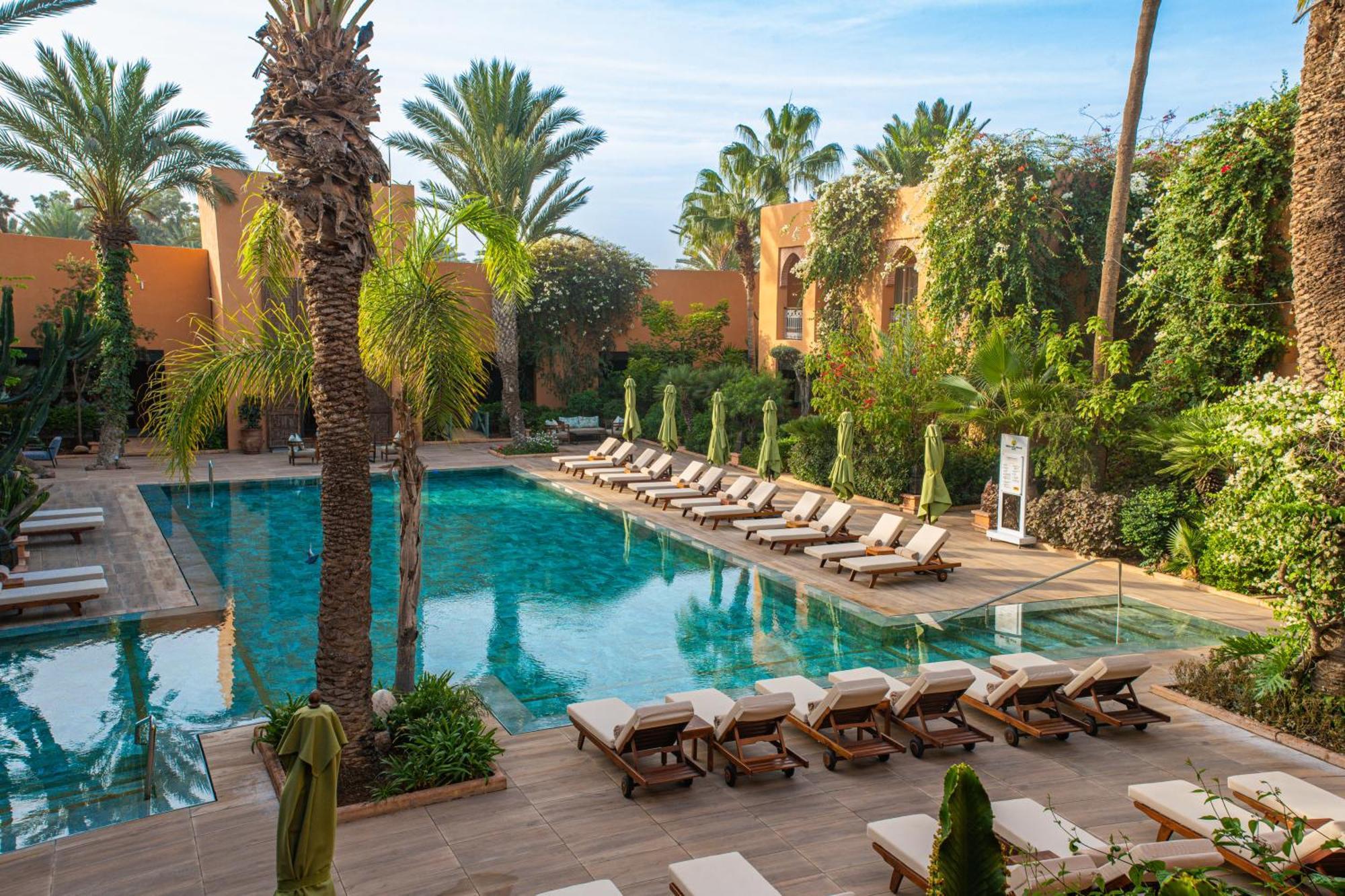 Tikida Golf Palace Agádír Exteriér fotografie The swimming pool at the hotel