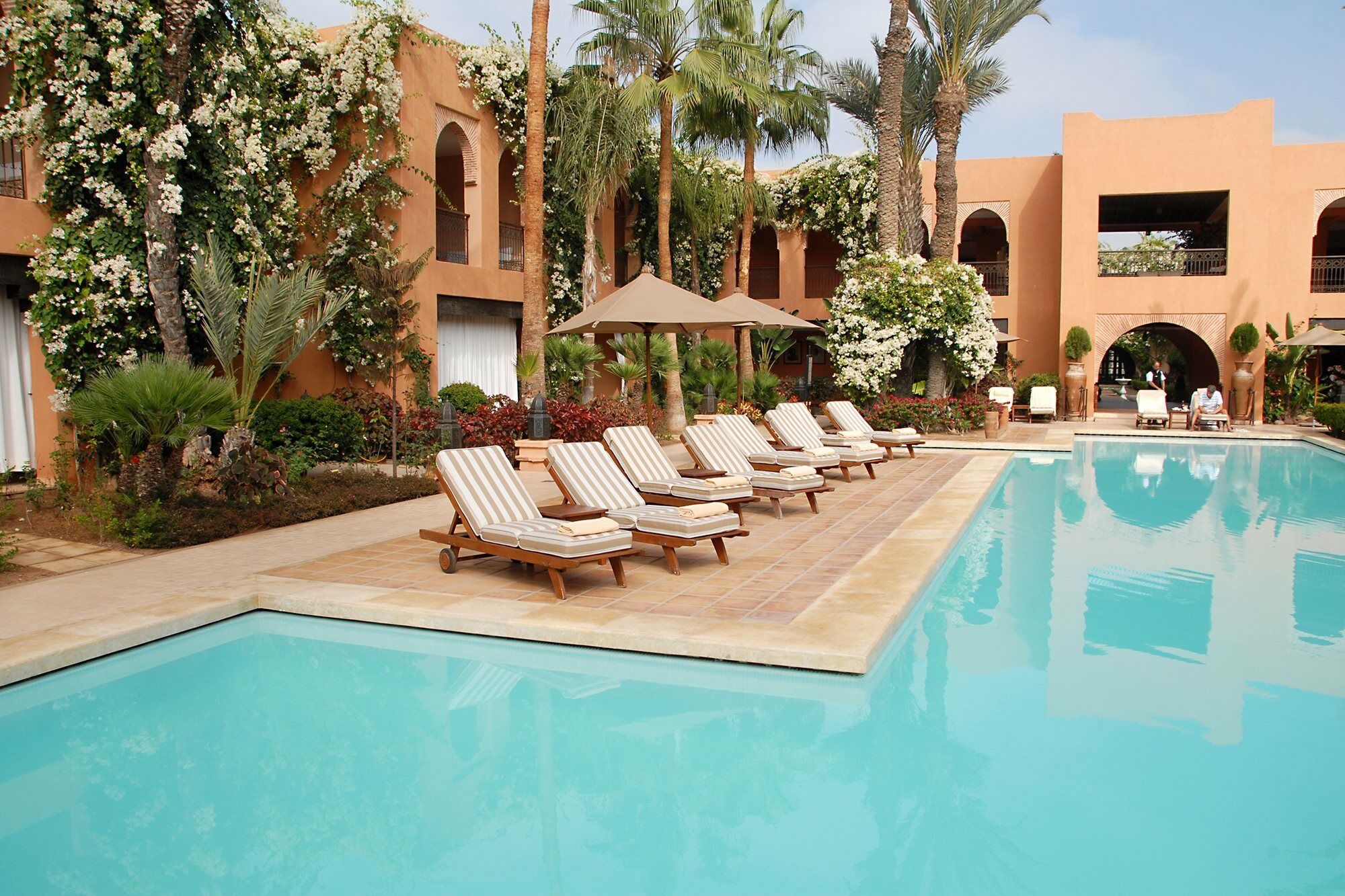Tikida Golf Palace Agádír Exteriér fotografie The swimming pool at the hotel